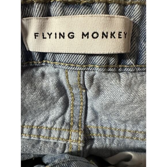 Flying Monkey Vintage Women's Dad Jean- SIZE 29 X34 Flared Distressed Lightwash - Picture 8 of 9